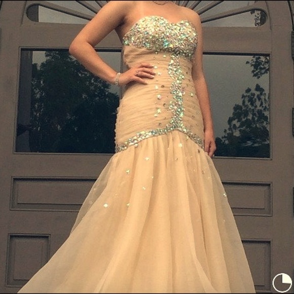 Dresses & Skirts - Champagne/Gold/Cream Mermaid Prom/Formal Dress
